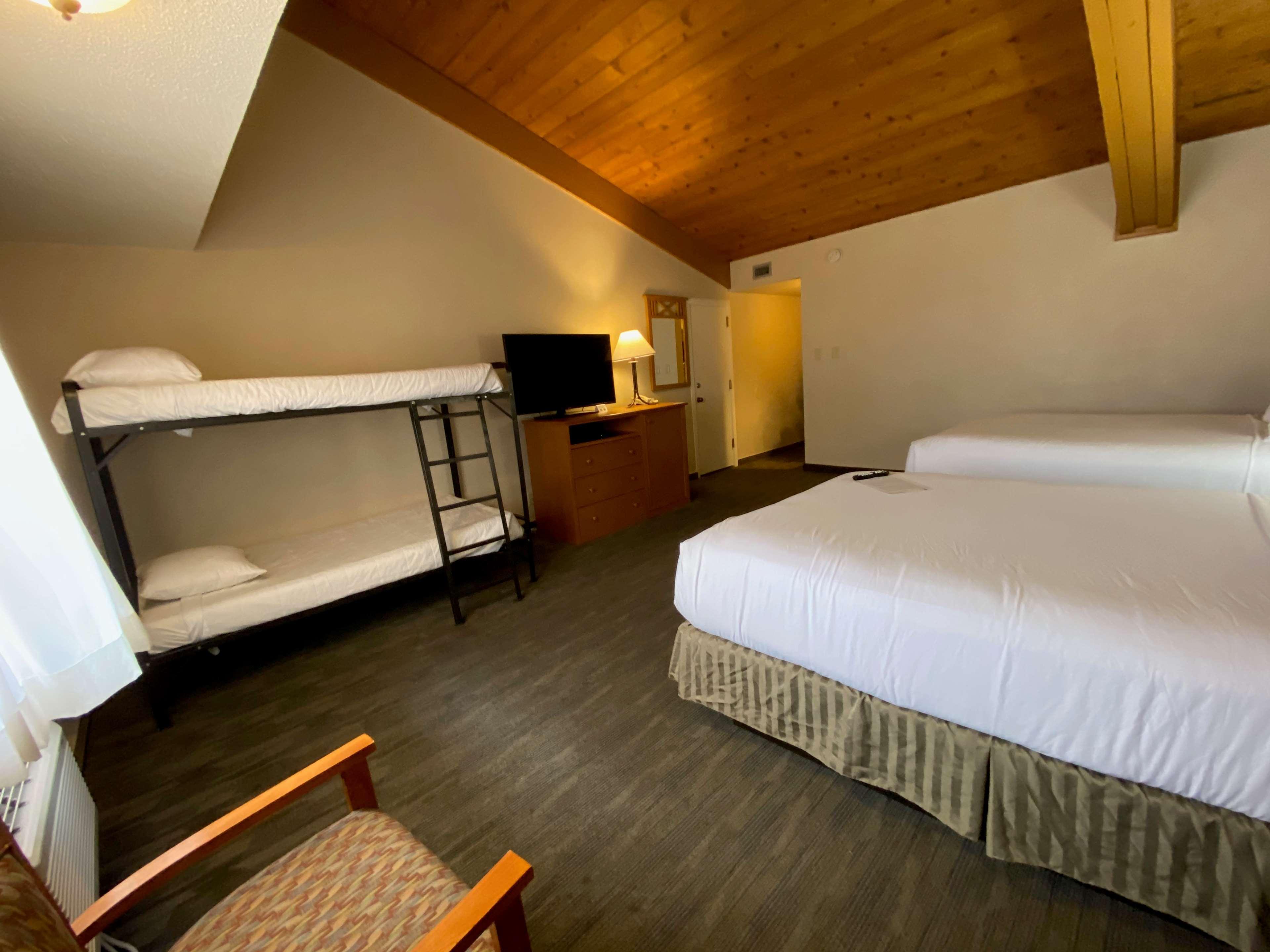 Best Western Sheridan Center Екстериор снимка